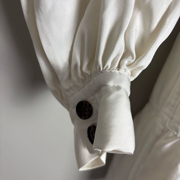 NEW Banana Republic Cream Long Sleeve Flounce Mini Dress With Belt Size Small - Picture 6 of 13